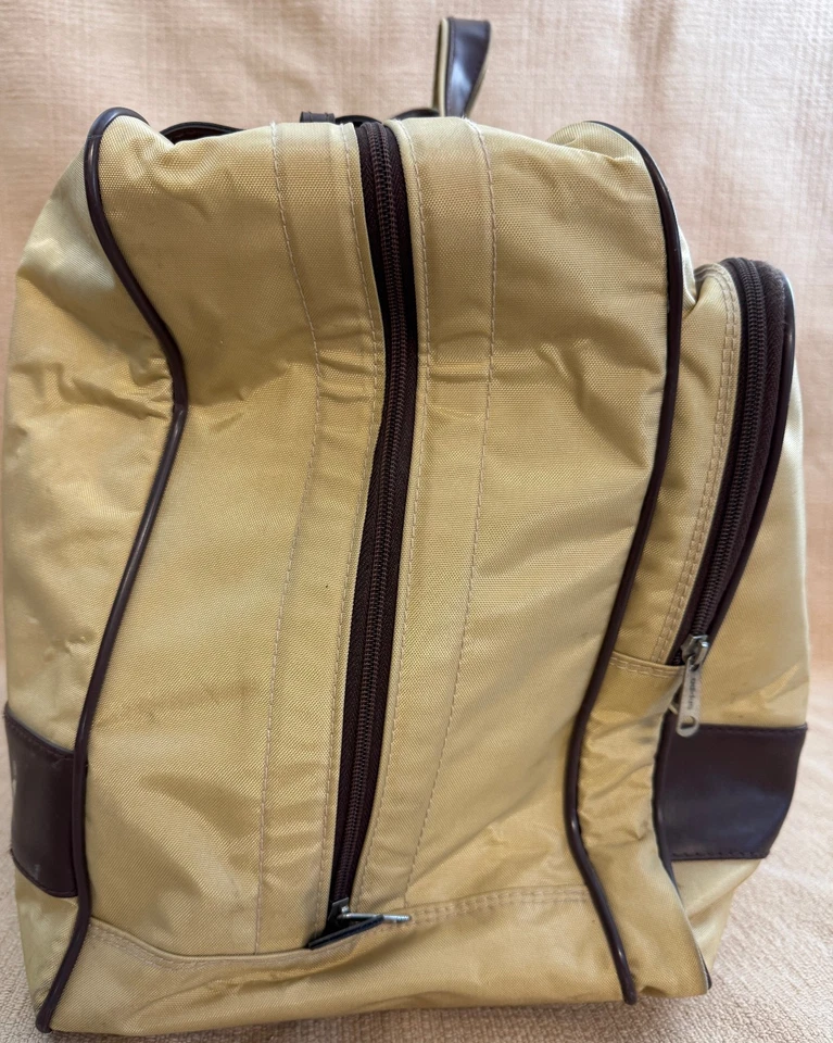 VTG Adidas Trefoil Duffel Bag 70s/80s Rare Cream/Brown Travel Style BUCKLES MINT - Image 4 of 4