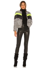 Central Park West Women's Copenhagen Printed Puffer Leopard Neon Retail 295 Xs