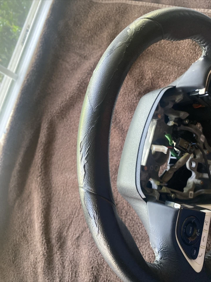 Volante Toyota Prius/Prius Prime 2016-2022 cuero blanco OEM Foto 2 de 4