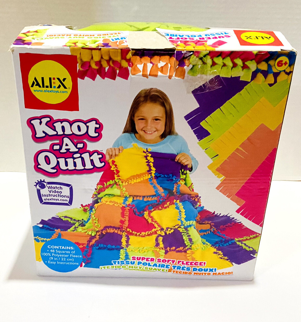 - Craft, Knot A Quilt Kit