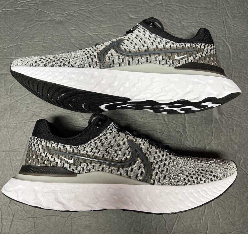 Nike Womens React Infinity Run FK 3 Black Dark Smoke Grey Size 12 New