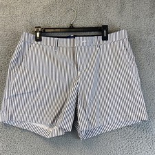 OLD NAVY WOMENS EVERYDAY SHORTS SIZE 12 Stripes Blue White / 49-34