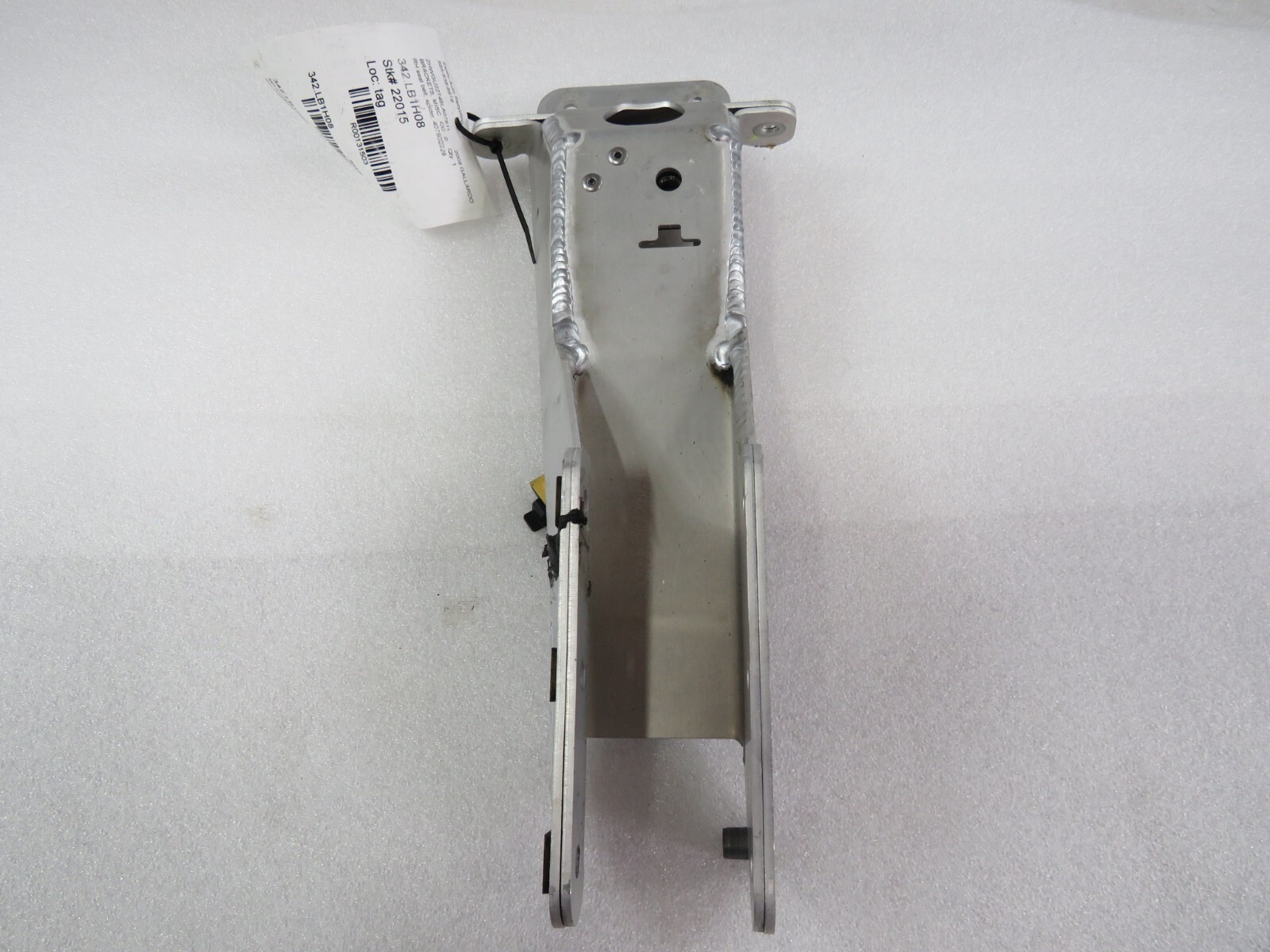Lamborghini Gallardo, Spyder, RH, Right, Seat Belt Bracket, P/N 407803228