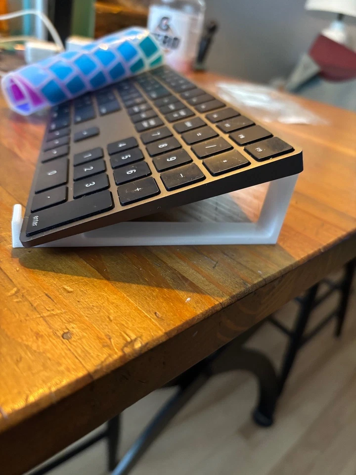 Apple A1843 Magic Keyboard with Numeric Pad Layout and the A1657 Magic Mouse - Image 3 of 4