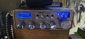 Uniden PC66XL 40-Channel CB Radio Mic and power cord & bracket