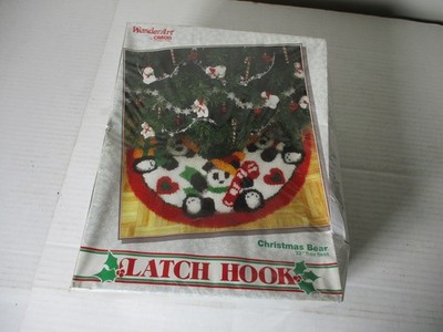 WonderArt Latch Hook christmas bear Tree Skirt Kit 33'' Christmas Craft Kit NEW