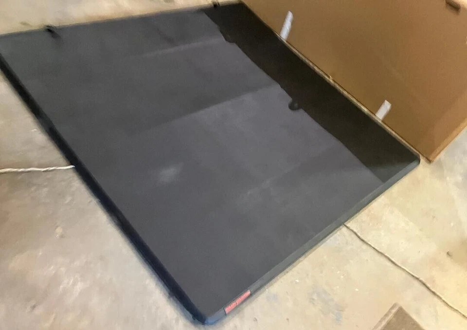 Ford F150 2015-2020 Rug Country 5,5 ft cubierta triple pliegue P/N RC44515550 Foto 4 de 4