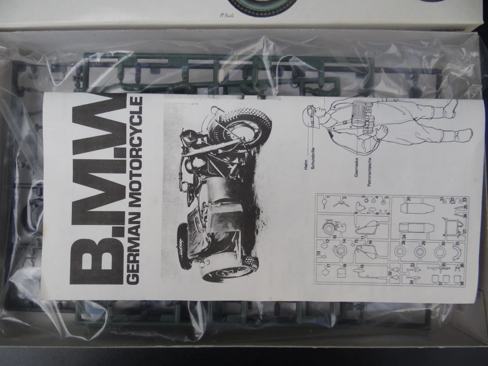 B.M.W R75 Deutsches Militär Motorrad Beiwagen Modellbausatz 1:35 Tamiya NEU - Bild 4 von 4