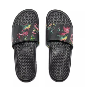 nike benassi floral slides