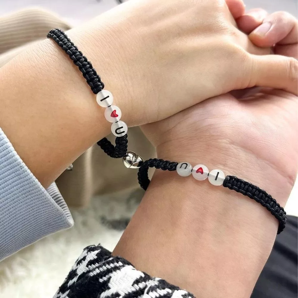 Amazon.com: 4EAELove Customize Bar Rope Couple Bracelets Rhinestone Her His  Engraved Matching Nameplate Identification Bracelets Set for Men Women  Titanium Steel Promise Gift (Chain-Couple, Can Customize): Clothing, Shoes  & Jewelry