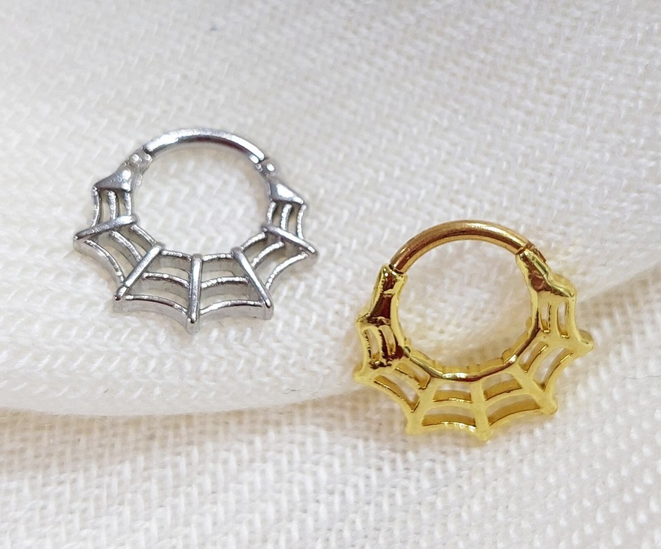 Orecchino A Bulletto Tottenham Hotspur FC - Acciaio Inossidabile - Gioiello Ufficiale 10x10 Mm - Regalo Per Fan
