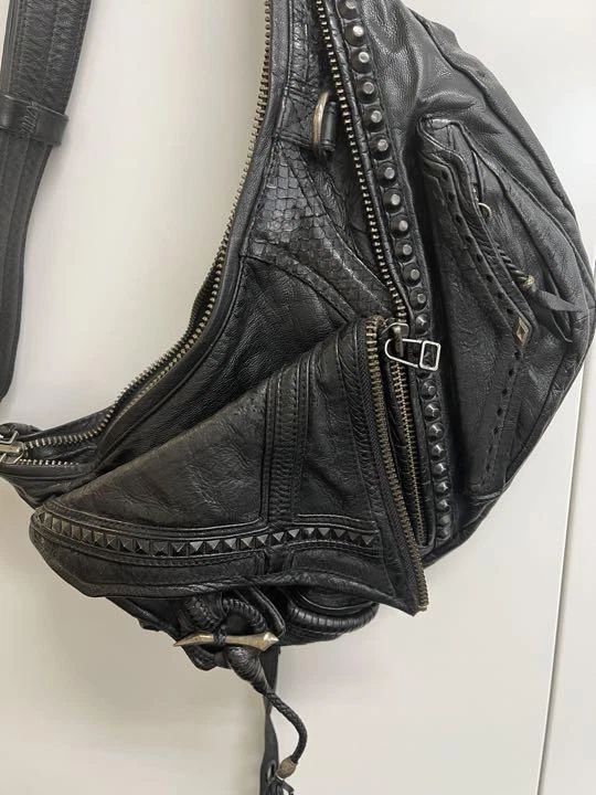 激レア】KMRii☆ケムリ☆LEATHER BAG☆レザーバッグ | g2r.com.my