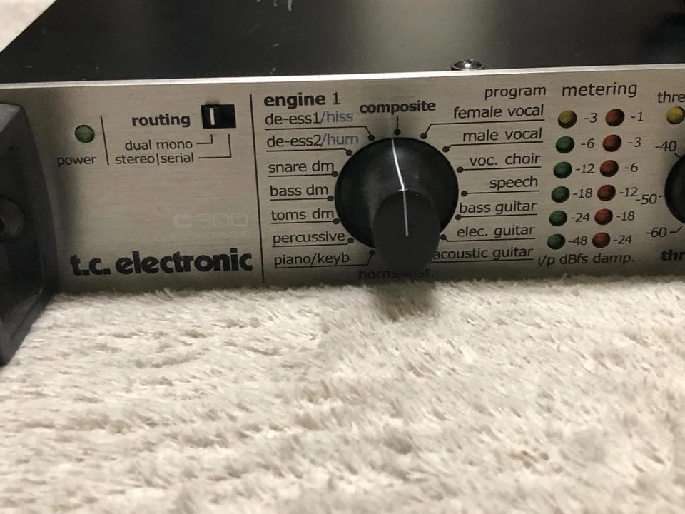 TC Electronic C300 Dual Channel Stereo Gate Compression Limiter Rack Tested - Image 2 of 4