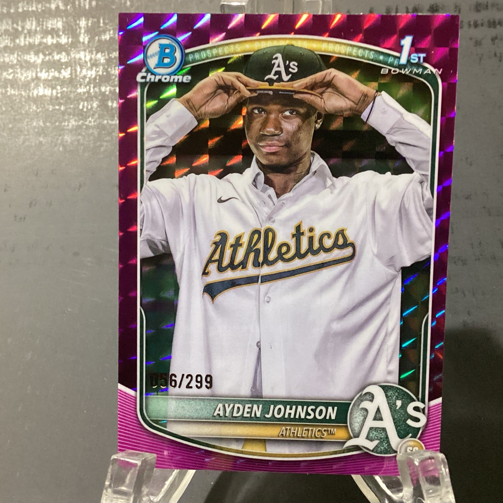 Ayden Johnson 2025 Bowman Chrome BCP-197 Fuchsia Geometric Refractor 1st RC /299