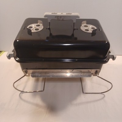 Vintage Weber Charcoal Go Anywhere Portable Grill Black Plastic Handles Used