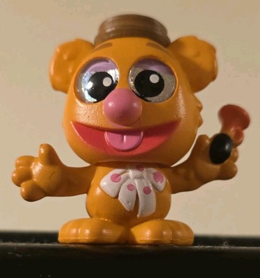 Series 14 Fozzie Bear Muppets Party Animals Group Disney Doorables Lets Party