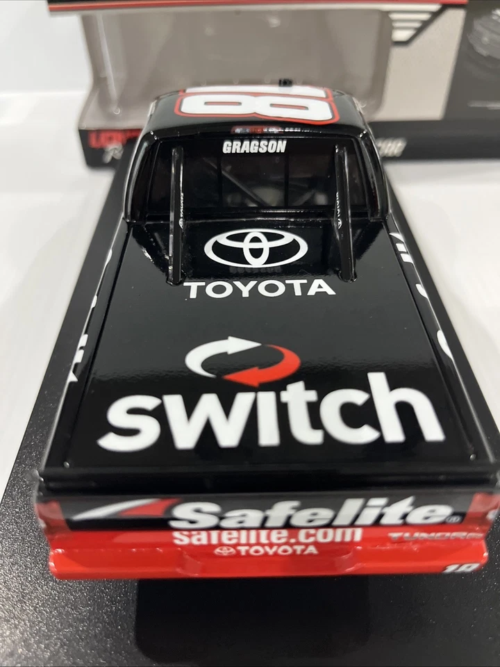 2018 Owner Kyle Busch Autographed #18 Noah Gragson Safelite Auto Glass 1/203 - Image 3 of 4