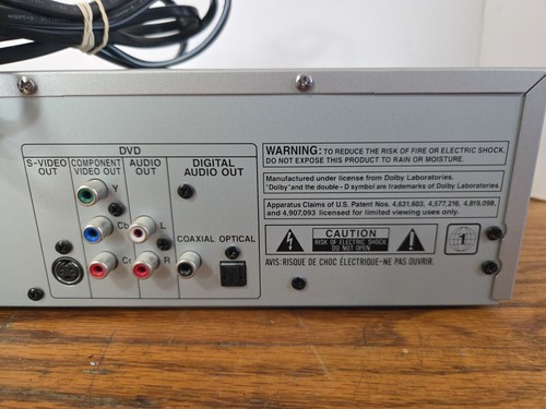 Sylvania SRD3900 Videoregistratore/Lettore DVD Argento - TESTATO FUNZIONA BENISSIMO - Foto 10 di 11