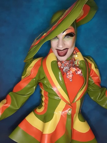 Marnie Scarlet's Psychedelic Latex Set (RRP £700) - Picture 2 of 2