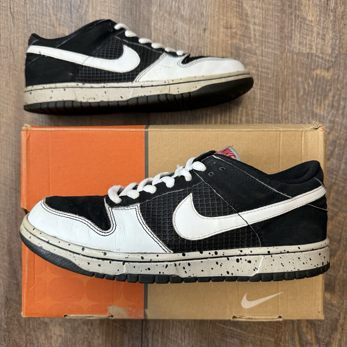 スニーカー 2006 NIKE DUNK LOW CL JORDAN PACK CEMENT Nike Dunk Low CL Jordan Pack Black Cement Size 9 Sneakers w/ Box