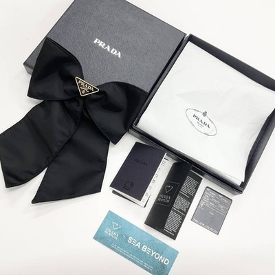 PRADA Triangle Logo Re-Nylon Ribbon Barrette Hair Clip Black  display picture 1