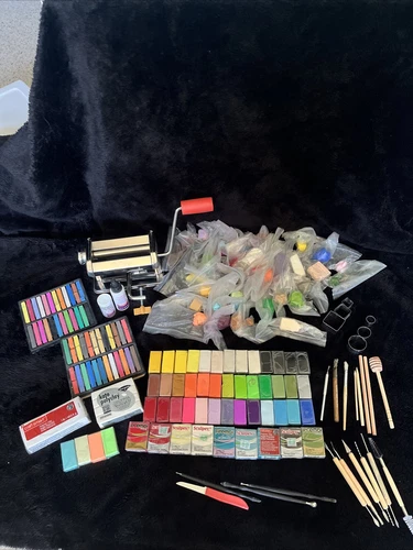 Lot Of Clay Sculpey, Premo, Craft Smart, Polymer Tools Chalk Glaze, PastaMachine - Picture 1 of 6