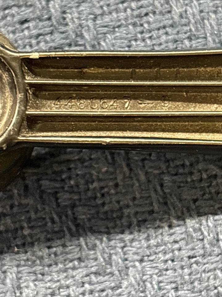 Manivela de ventana negra para camioneta Dodge Ram de colección 4480647-9 16280A Foto 4 de 4