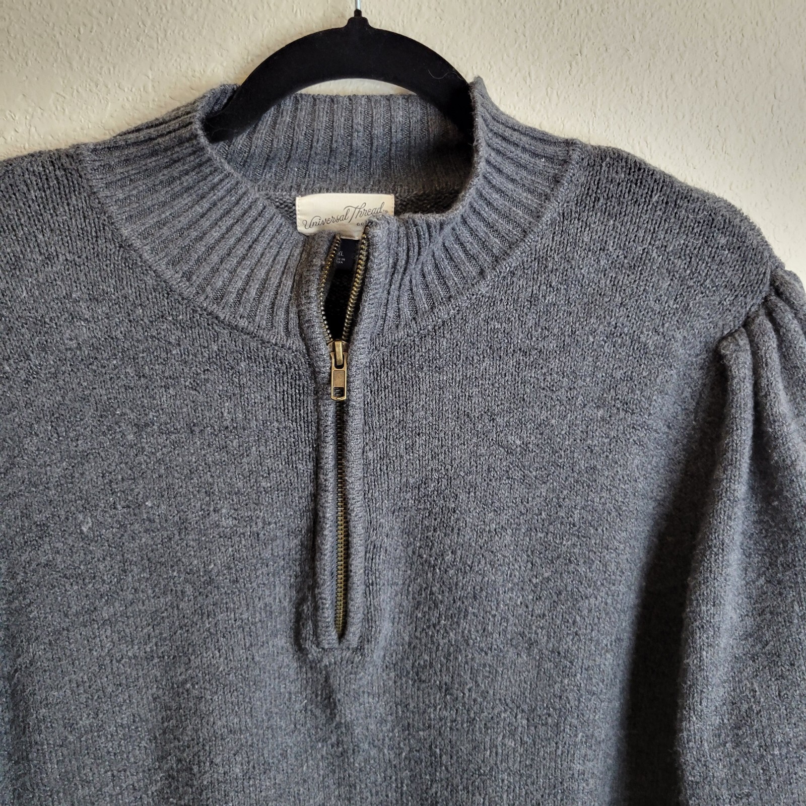 Universal Thread Bulky Pull Over Zip Mock Neck Sw… - image 4