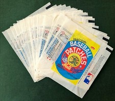 LOT OF 22 c1974 FLEER REAL CLOTH BASEBALL PATCHES WRAPPERS