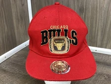 Mitchell & Ness Chicago Bulls Championship Ring Red Hardwood Classics Hat
