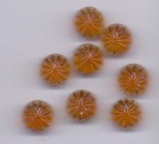 8 glass vintage buttons - topaz colour