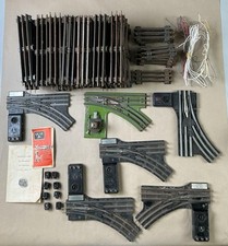 Big Lot of Vintage Lionel Model Train Tracks O Gauge Switch Remote Manual Books
