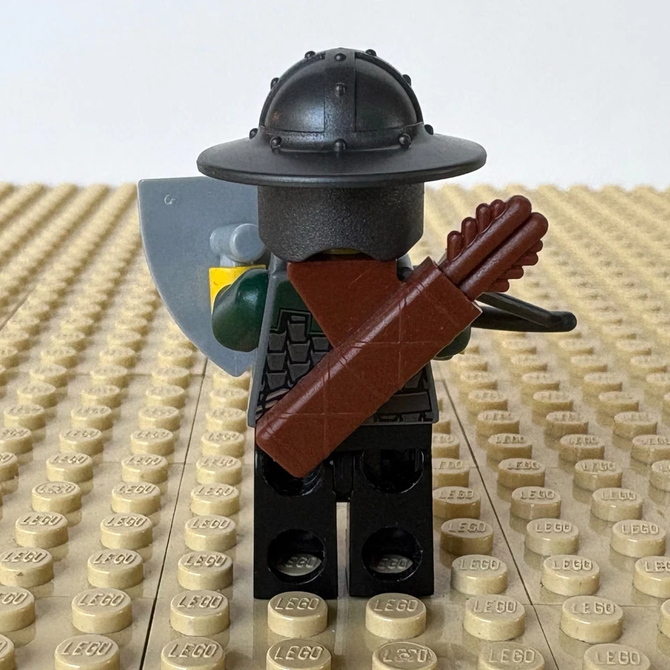 Castillo LEGO, Reinos: Caballero León, ESCUDO, ESPADA, cas497, 7187, ESCAPE, 2011 Foto 3 de 4