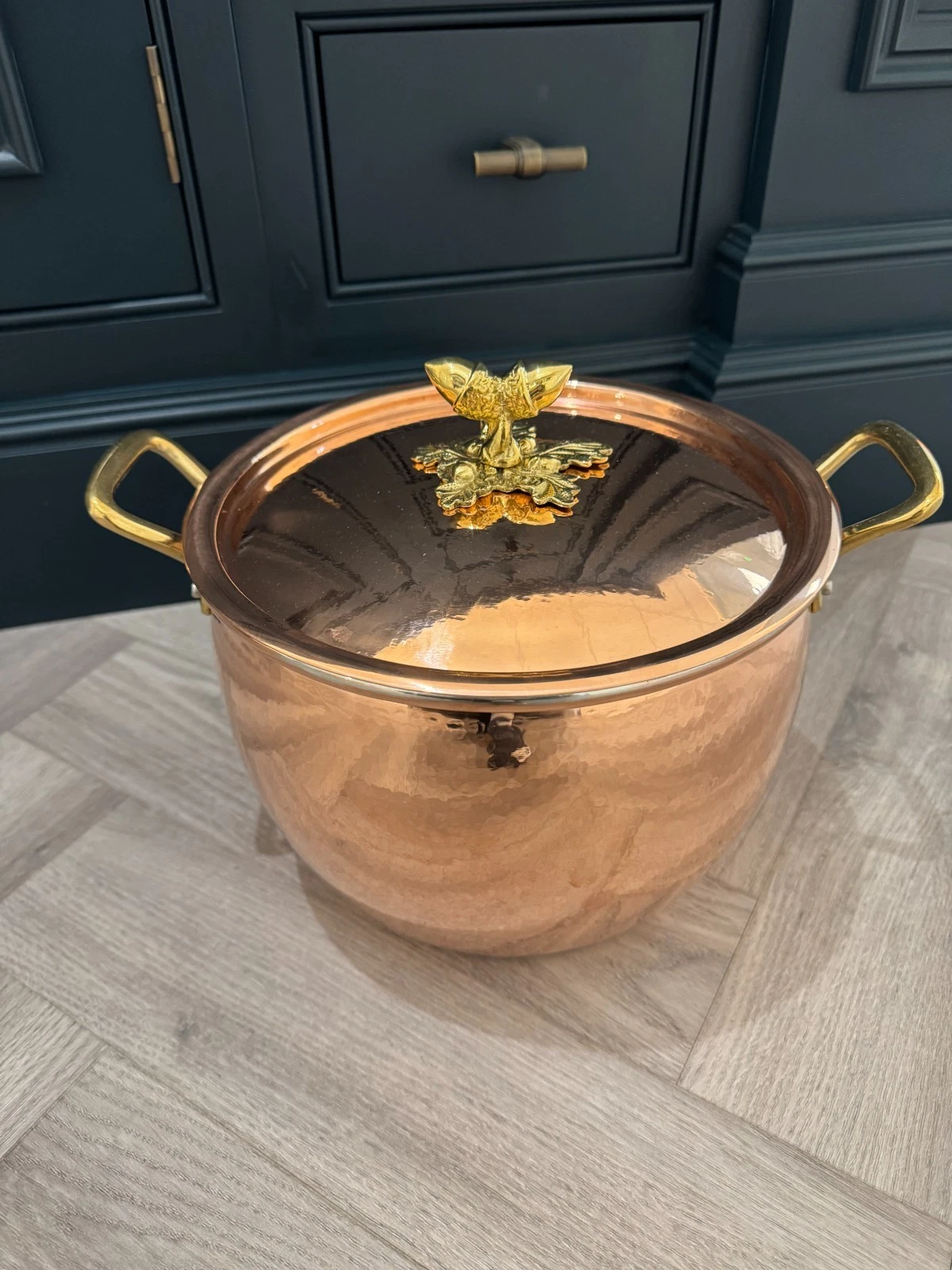 NEW Ruffoni Historia Decor 24cm Stock Pot Copper Pan Hammered 99208 AX
Opens in a new window or tab