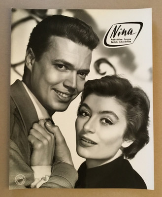 Nina (Kinoaushangfoto '56) - Karlheinz Böhm / Anouk Aimée