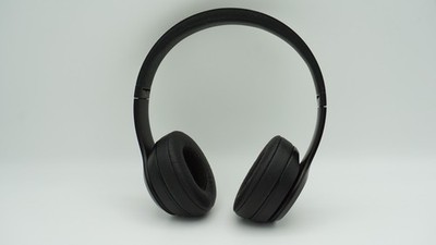 Beats Solo3 Wireless On-Ear Bluetooth Headphones Black A1796