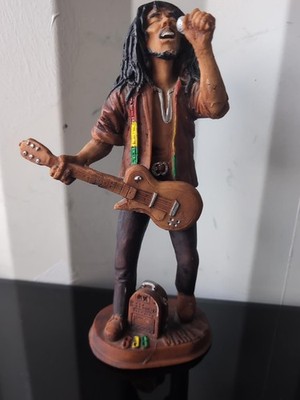 Bob Marley Reggae Singer Figurine Statue 29cm Rasta Music Collectable Resin.