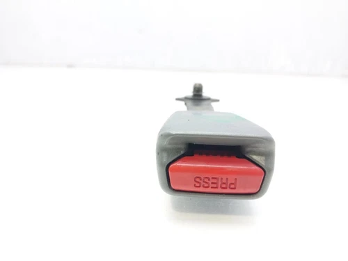 G3667 Enganche Cinturon Delantero Derecho para MAZDA 6 BERLINA (GG) 2003 7934776 - Imagen 1 de 9