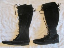 NEW Minnetonka 1929 Moccasin Boots Black Suede Knee High Fringe Mens 8 Women 9.5