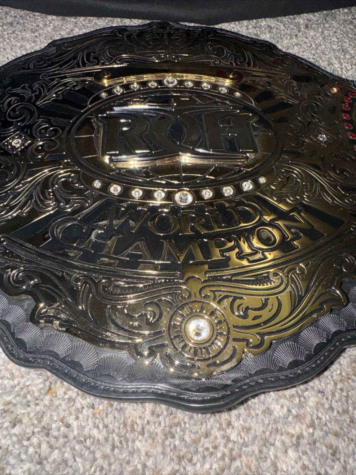 Picture 5 of 24