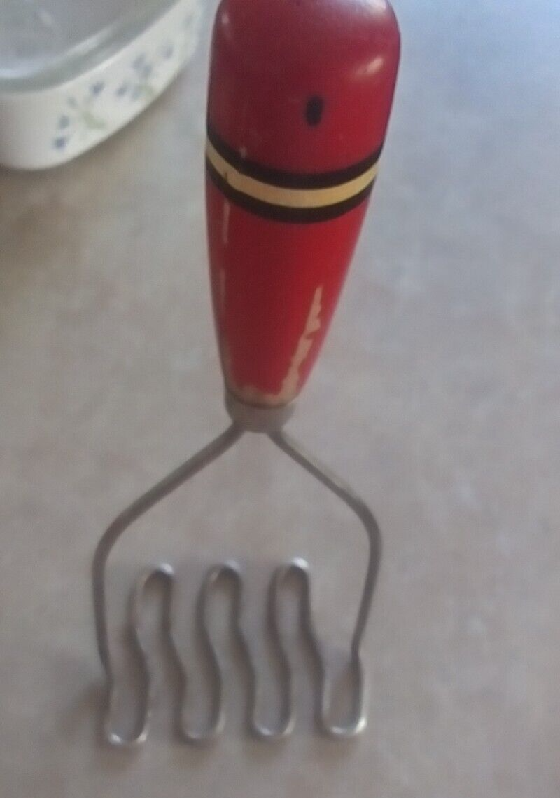 Vintage Ekco Chrome Plated "W" Potato Masher Red/Black Stripe Wood