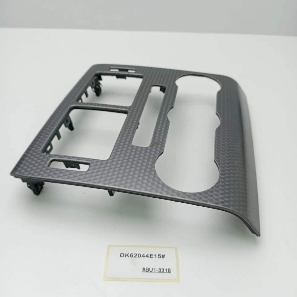 2013-2022 Land Rover Range Rover Sport REAR CENTRE AIR VENT CONSOLE DK62044E15 - Image 4 of 4