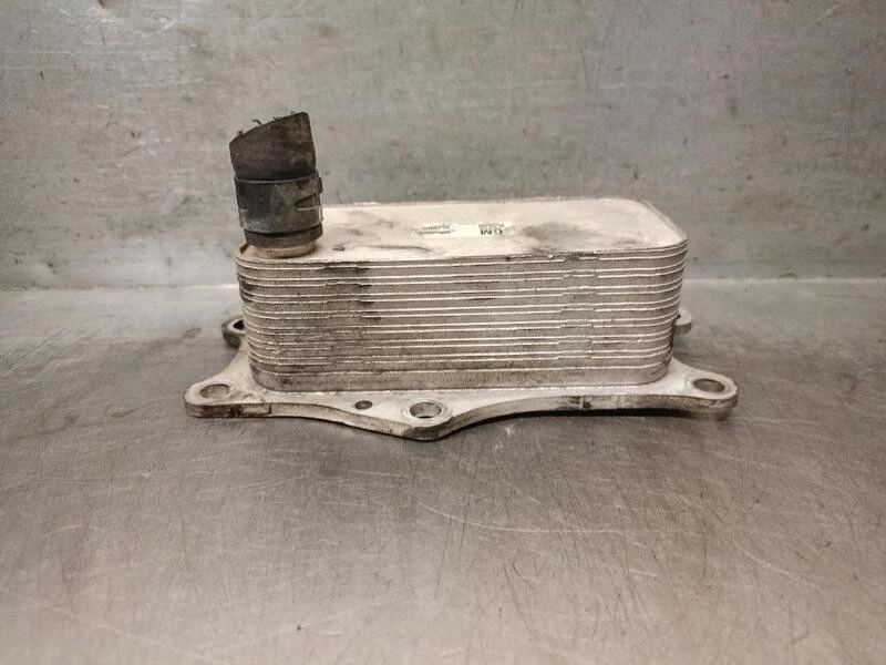 96868256 refroidisseur filtre a huile pour CHEVROLET CRUZE HATCHBACK 5655543 - Photo 3/4