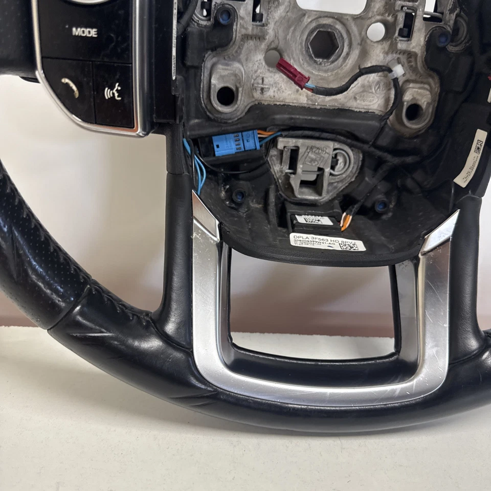 Land Rover Range Rover Sport L494 2015 volante autobiography DPLA3f563hd Foto 3 de 4