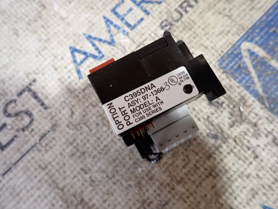 New Cutler Hammer DeviceNet Overload Relay C395DNA model A 24VDC 100 in Stock - Image 4 of 4