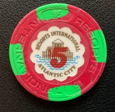$5 HOUSE Chip from - Resorts International, ATLANTIC CITY, NJ.