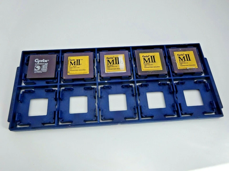AMD, Cyrix, IBM, Intel -  Vintage Retro Legacy Collectors CPU's - Image 2 of 4