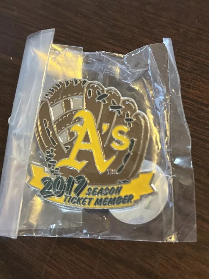 2017 Oakland A’s Season Ticket Holder Silver Tone Enamel Lapel Pin