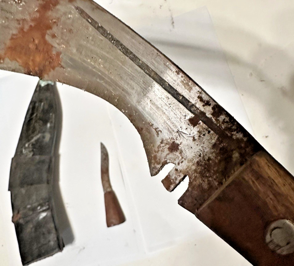 ( # 100) VINTAGE GURKHA KUKRI KNIFE W SHEATH