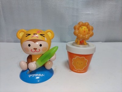 Corporate goods Eisai Maxalt Swing Doll & Mister Donut novelty goods #af0639